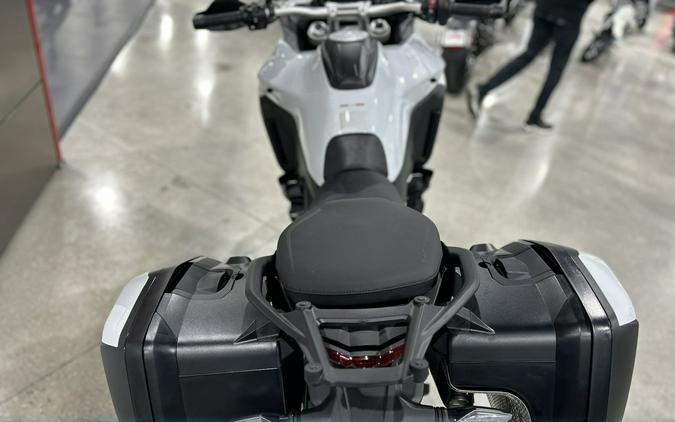 2024 Ducati MULTISTRADA V4 S TRAVEL & RADAR SPOKED WHEELS