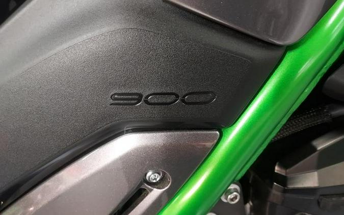 2025 Kawasaki Z900 SE ABS