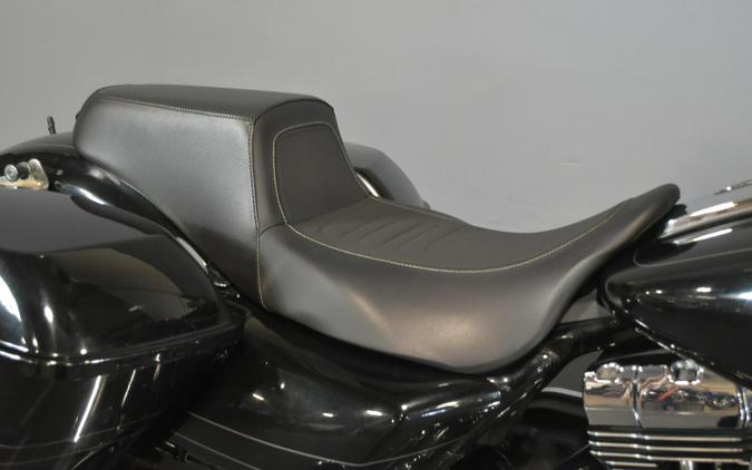 2016 Harley-Davidson Street Glide Vivid Black