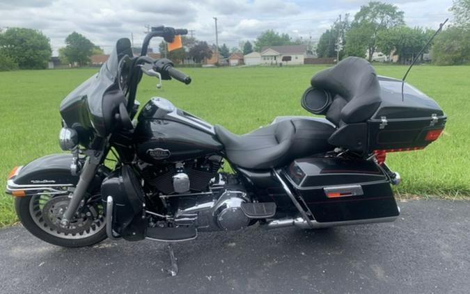 2009 Harley-Davidson® FLHTCU - Ultra Classic® Electra Glide®