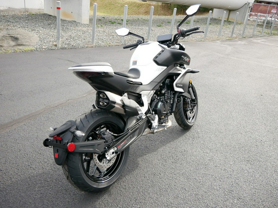 2024 Cfmoto 800NK