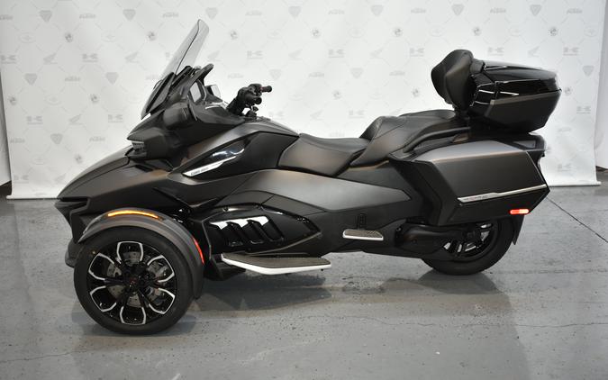 2023 Can-Am™ Spyder RT Limited