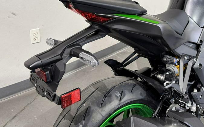 2026 Kawasaki Z1100 SE ABS