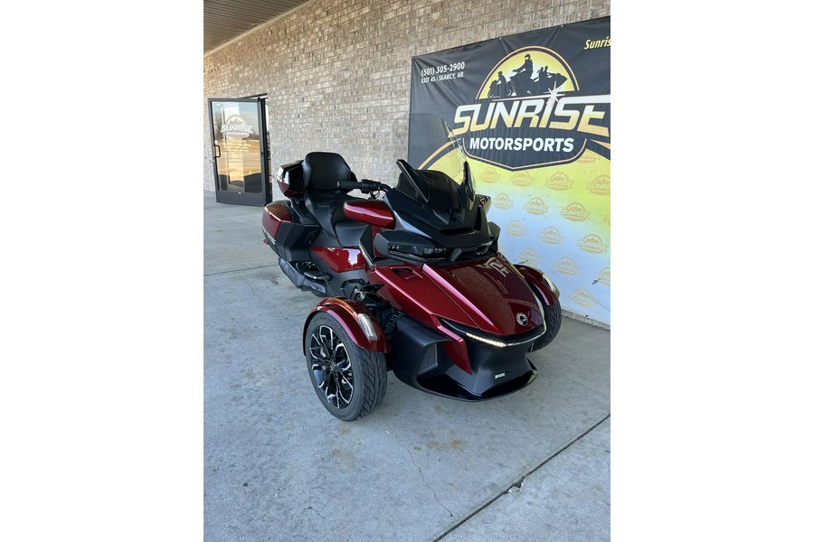 2022 Can-Am Spyder RT