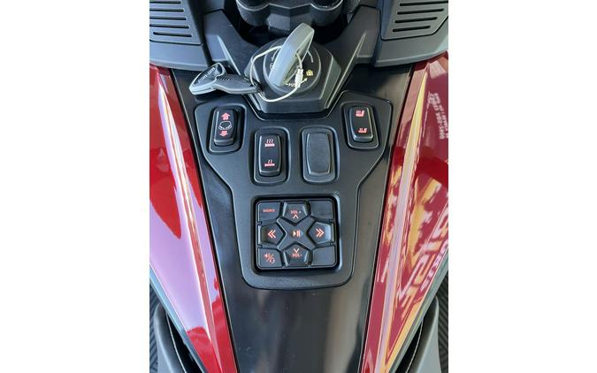 2022 Can-Am Spyder RT