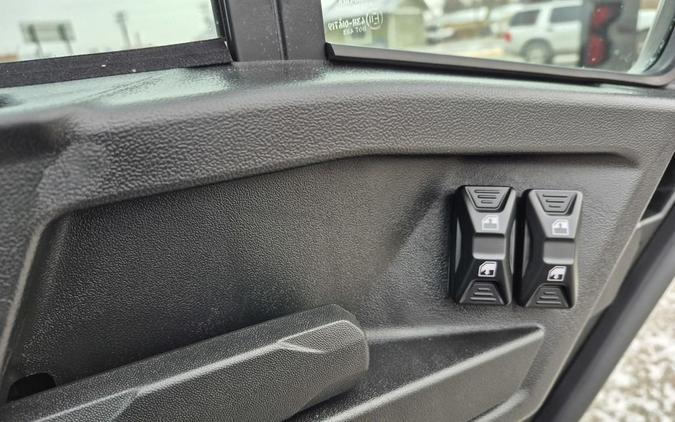 2026 Can-Am® Defender MAX XT CAB HD11