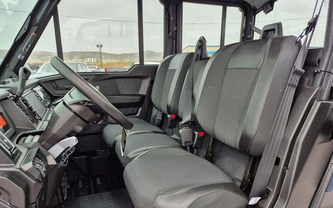 2026 Can-Am® Defender MAX XT CAB HD11