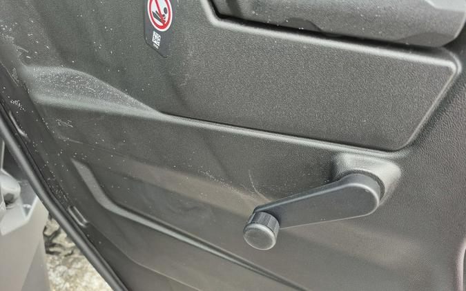 2026 Can-Am® Defender MAX XT CAB HD11