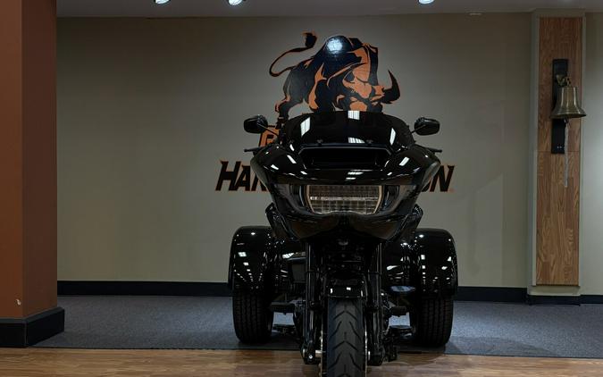 FLTRT 2026 Road Glide 3