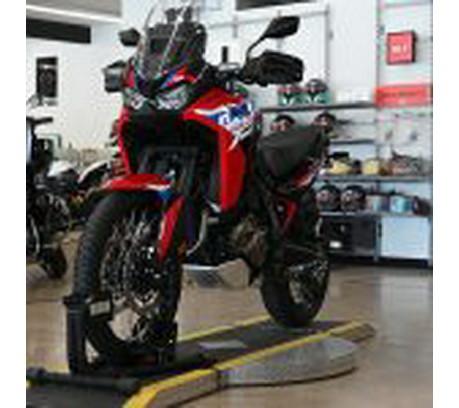 2024 Honda CRF 1100 Africa Twin DCT
