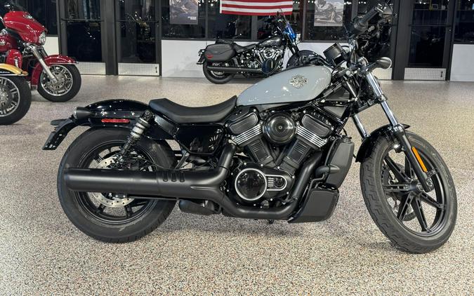 RH975 2026 Nightster