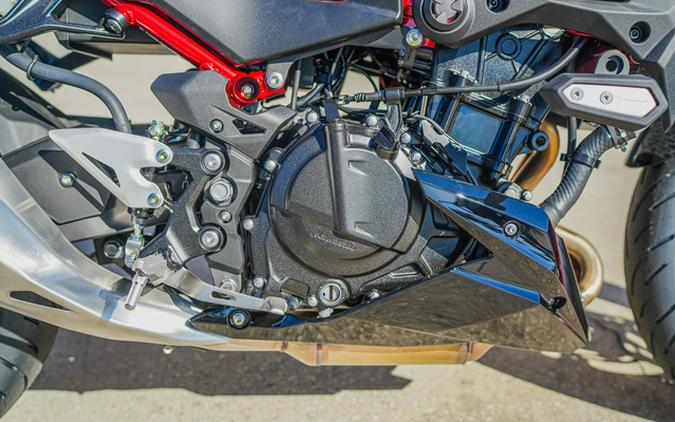2026 Kawasaki Z500 SE ABS