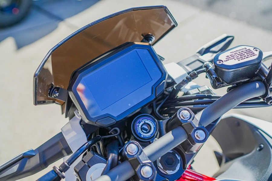 2026 Kawasaki Z500 SE ABS
