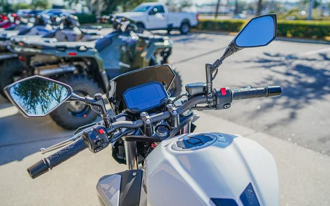 2026 Kawasaki Z500 SE ABS