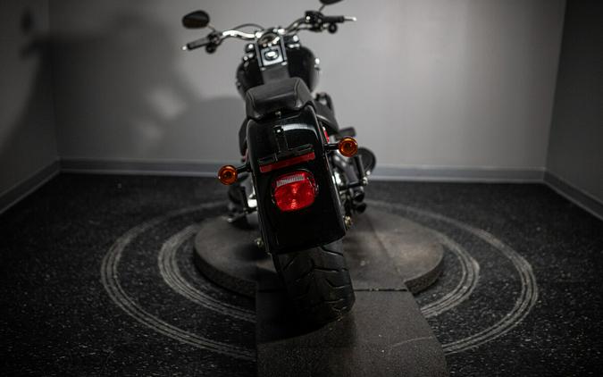 2010 Fat Boy® Special (FLSTFB)