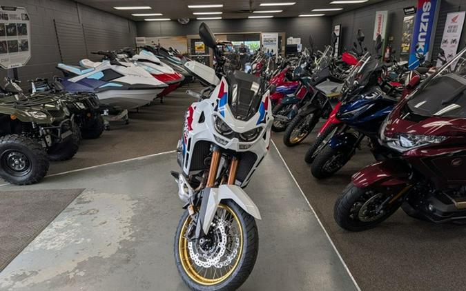2025 Honda Africa Twin Adventure Sports ES