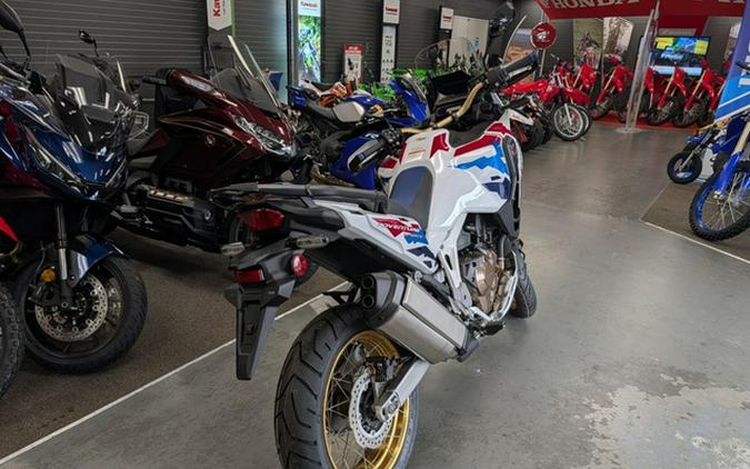 2025 Honda Africa Twin Adventure Sports ES