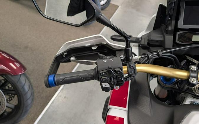 2025 Honda Africa Twin Adventure Sports ES