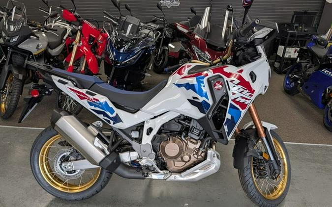 2025 Honda Africa Twin Adventure Sports ES