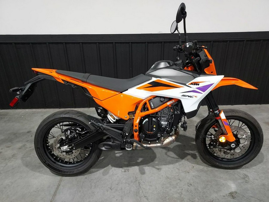 2026 KTM SMC 390 R