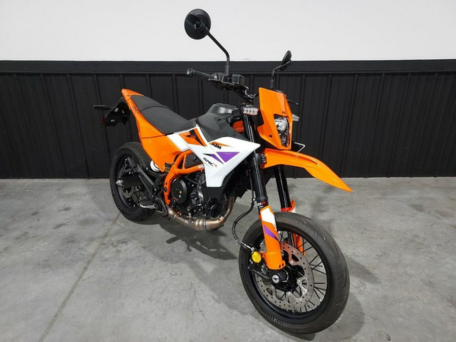 2026 KTM SMC 390 R