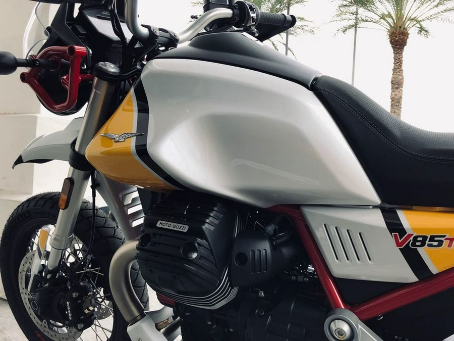 2023 Moto Guzzi V85 TT Adventure