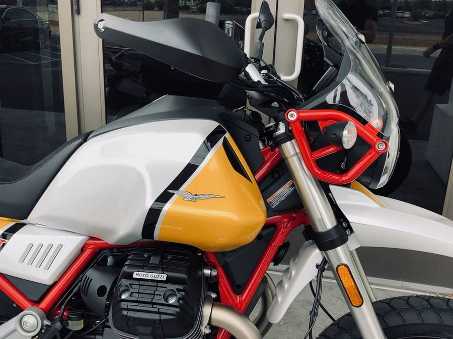 2023 Moto Guzzi V85 TT Adventure