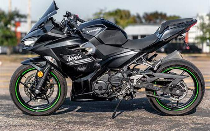2022 Kawasaki Ninja 400 ABS