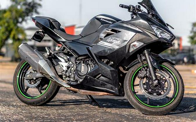 2022 Kawasaki Ninja 400 ABS