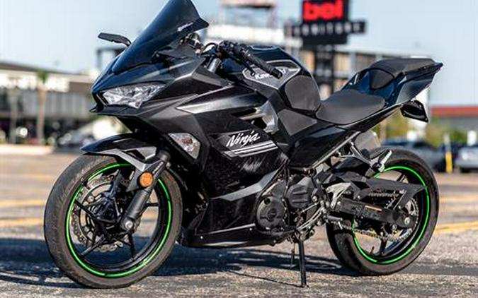 2022 Kawasaki Ninja 400 ABS