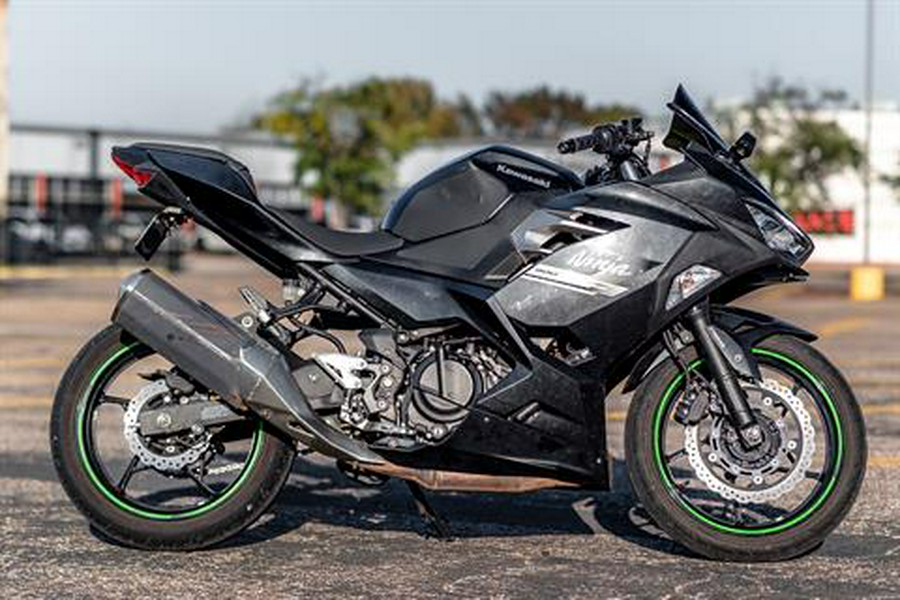 2022 Kawasaki Ninja 400 ABS