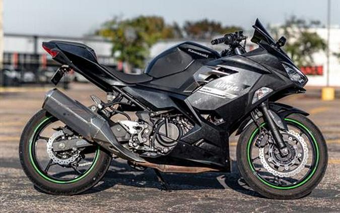 2022 Kawasaki Ninja 400 ABS
