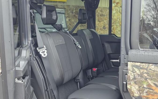 2026 Can-Am Defender MAX Limited HD11