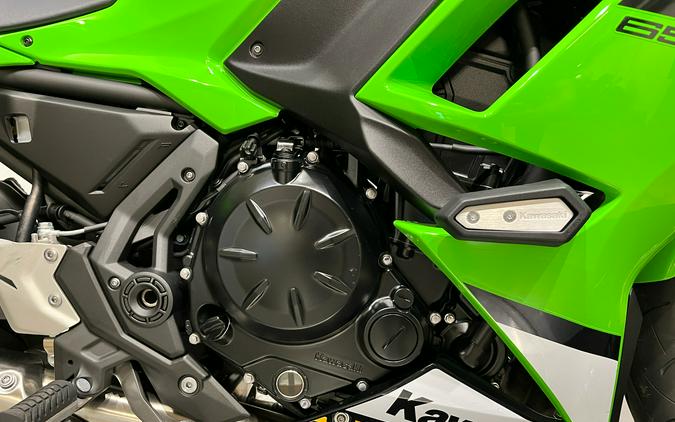 2025 Kawasaki Ninja® 650 KRT Edition ABS