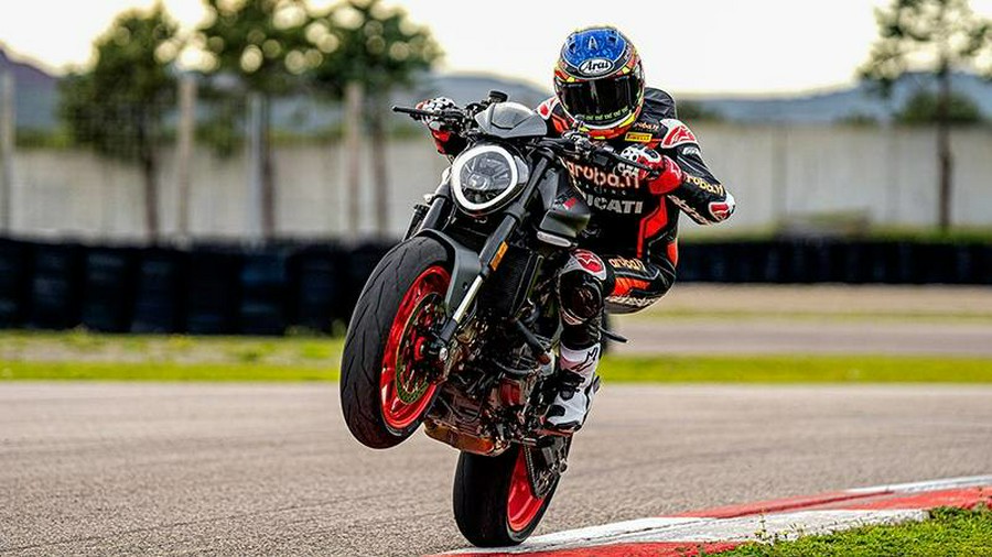 2023 Monster+ - Ducati