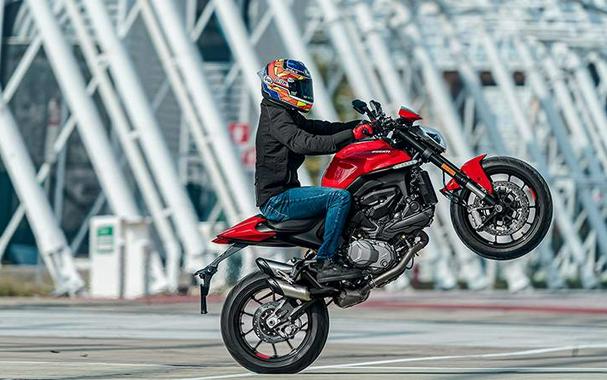 2023 Monster+ - Ducati
