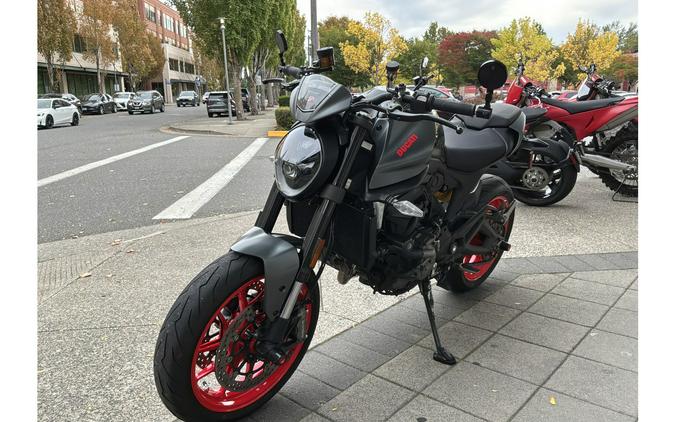 2023 Monster+ - Ducati