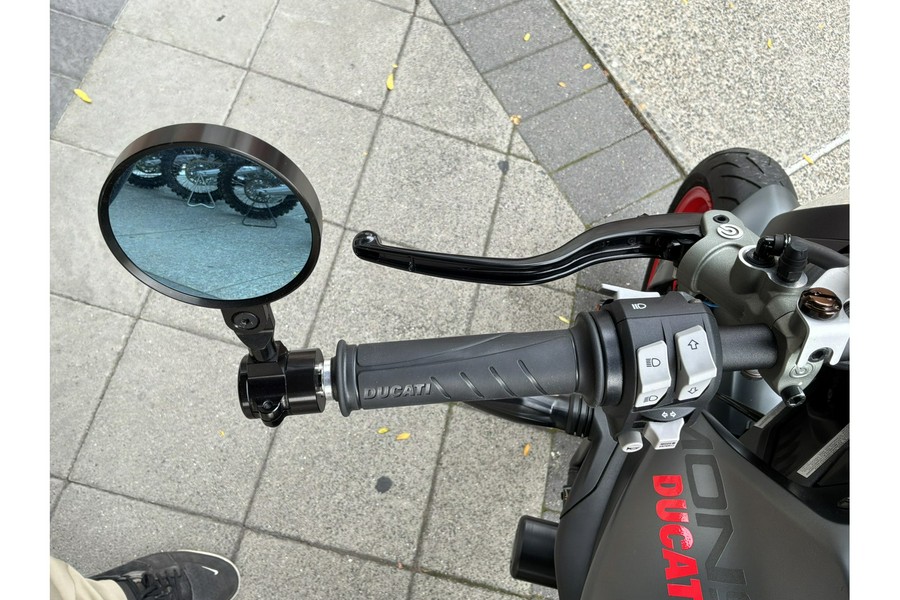 2023 Monster+ - Ducati