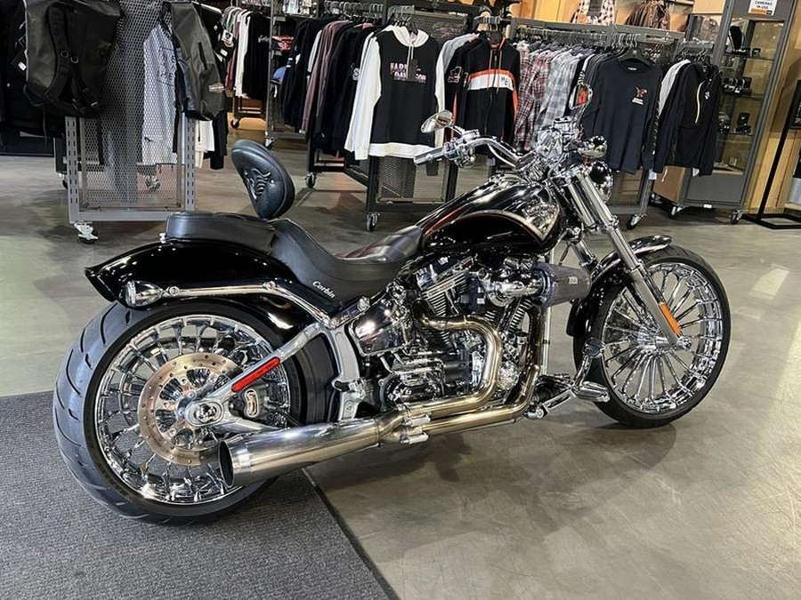 2013 Harley-Davidson® FXSBSE - CVO™ Breakout®