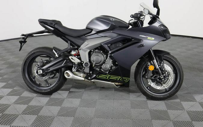 2024 Triumph Daytona 660 Satin Granite/Satin Black