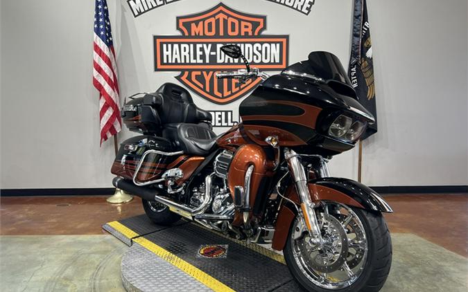 2015 Harley-Davidson CVO Road Glide Ultra
