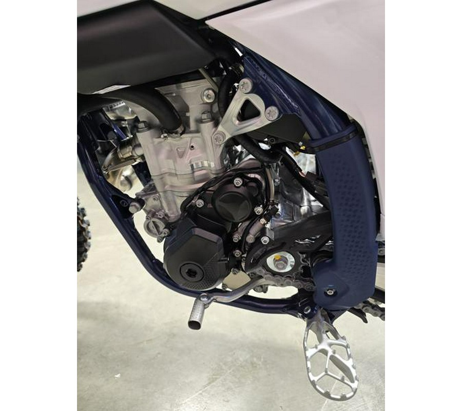 2025 Husqvarna® FC 250