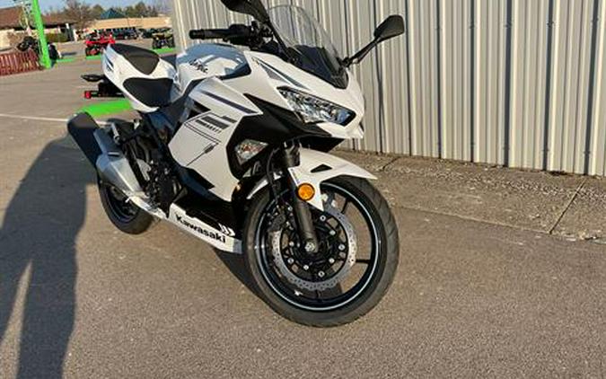 2023 Kawasaki Ninja 400 ABS