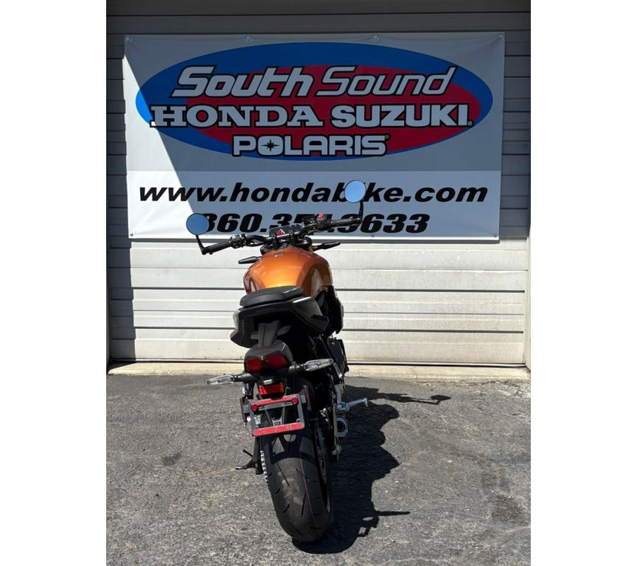 2026 Suzuki GSX800TRQM6