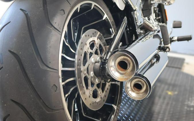 2024 Harley-Davidson Breakout 117