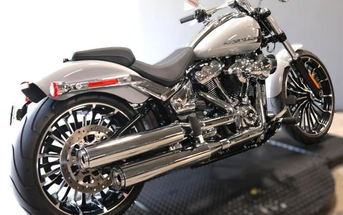 2024 Harley-Davidson Breakout 117