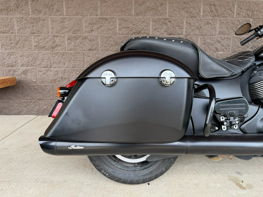 2018 Indian Springfield® Dark Horse®