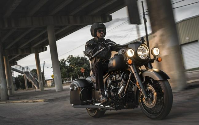 2018 Indian Springfield® Dark Horse®