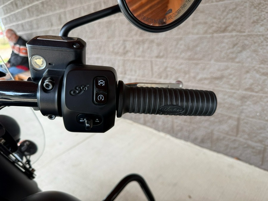 2018 Indian Springfield® Dark Horse®