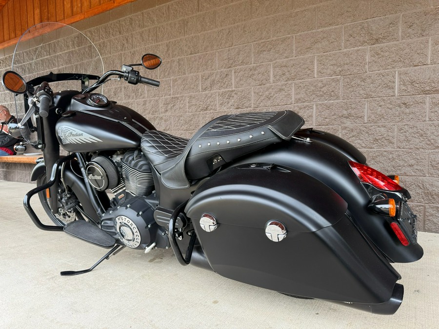 2018 Indian Springfield® Dark Horse®